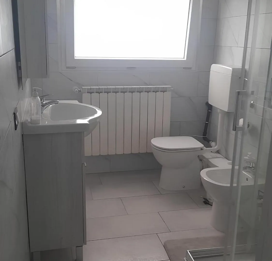 Ca' De' Mari At Como - Switzerland Uggiate-Trevano Apartment